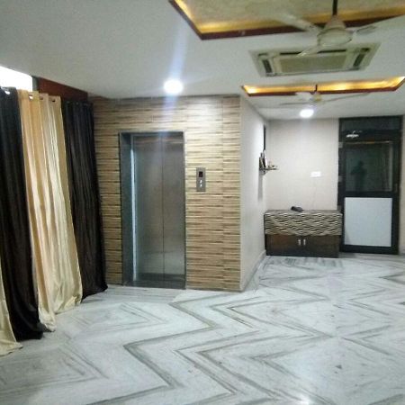 Hotel Shree Pushpak Raigarh Exteriör bild