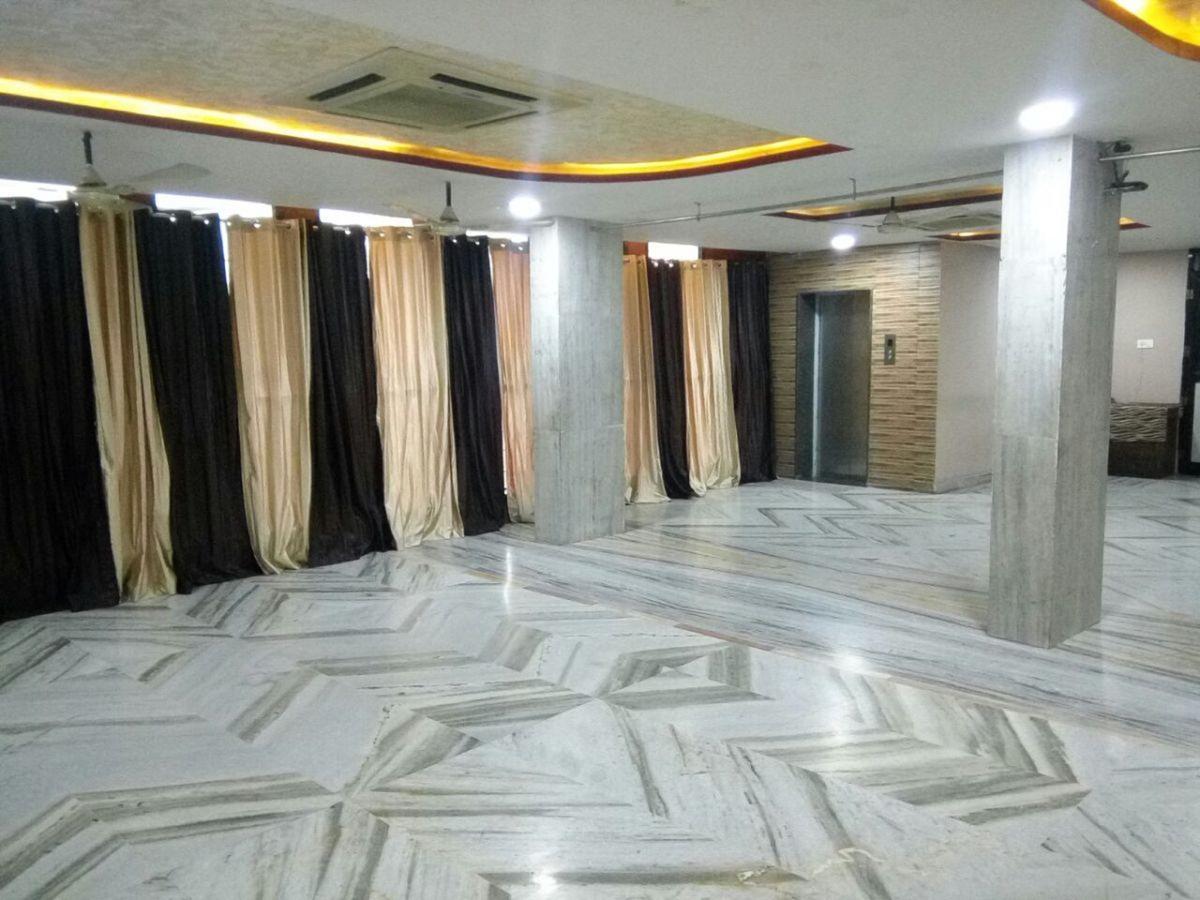 Hotel Shree Pushpak Raigarh Exteriör bild