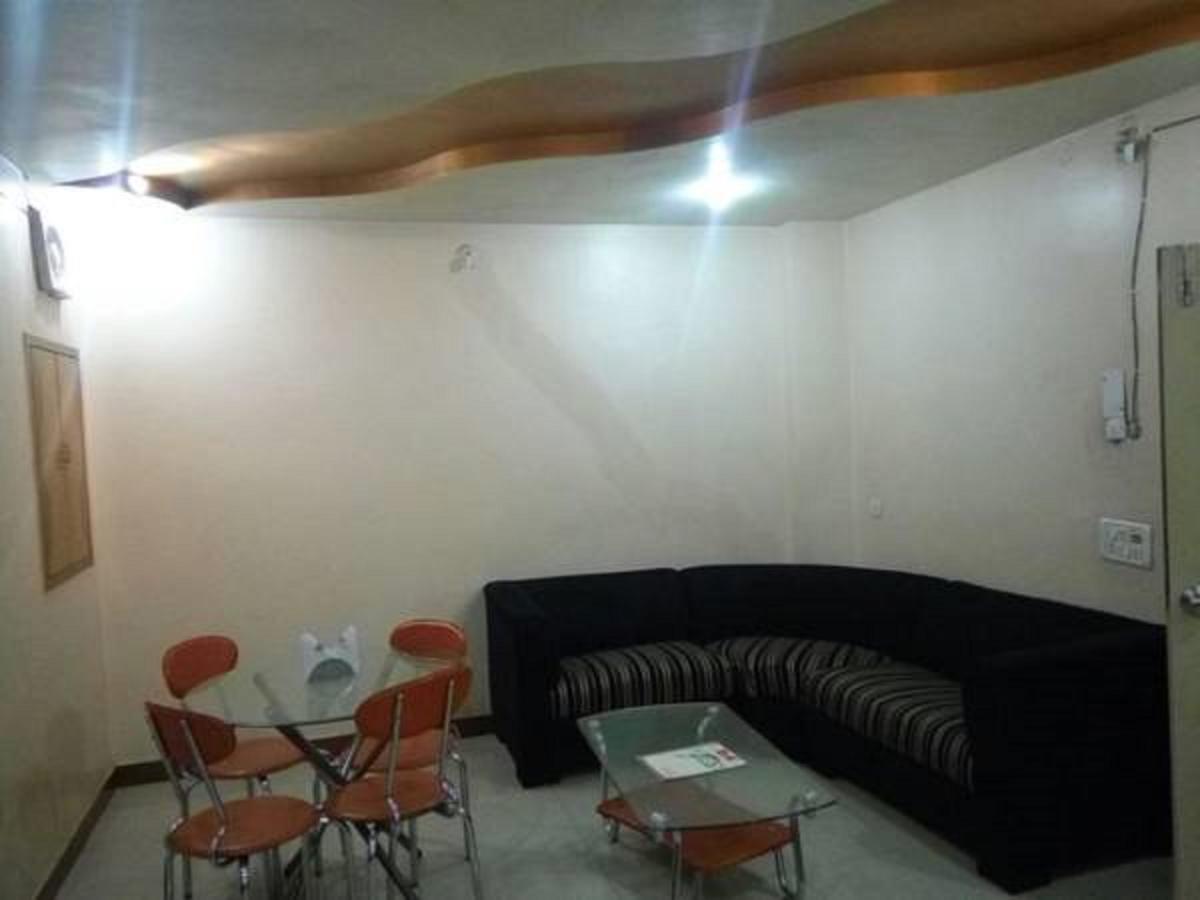 Hotel Shree Pushpak Raigarh Exteriör bild