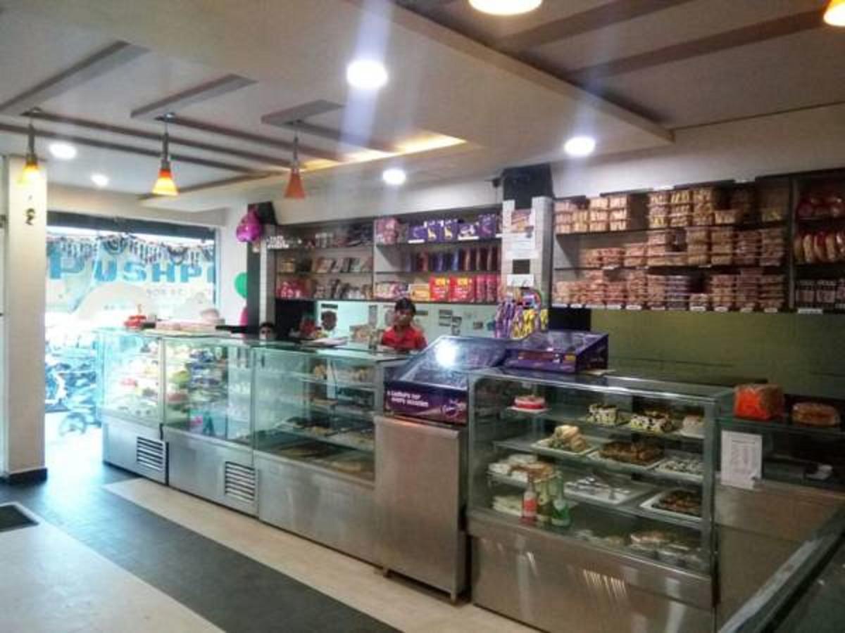 Hotel Shree Pushpak Raigarh Exteriör bild